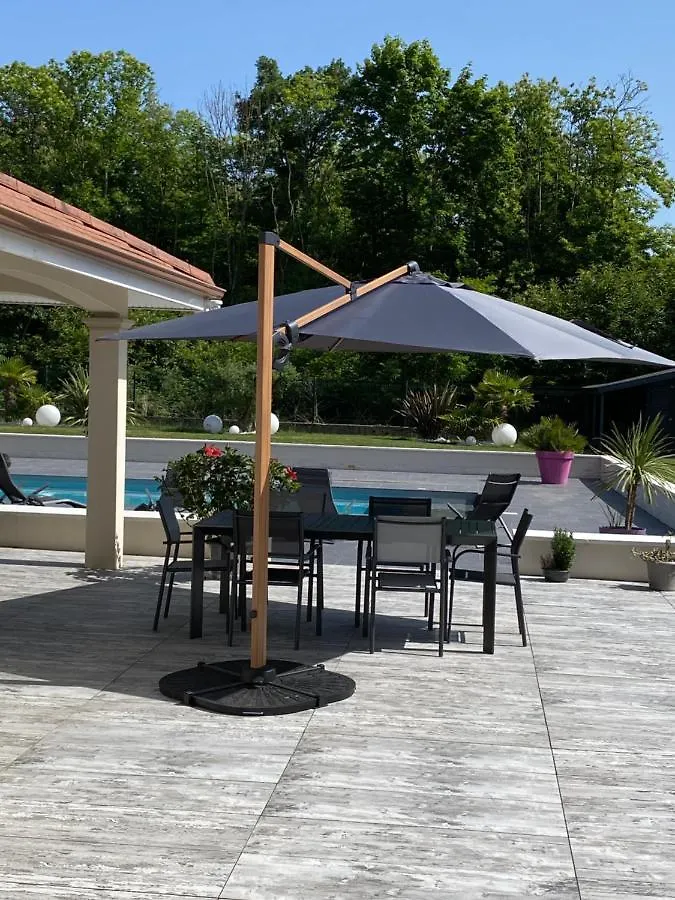 Le Spa De L Albizia Bed & Breakfast Cessieu