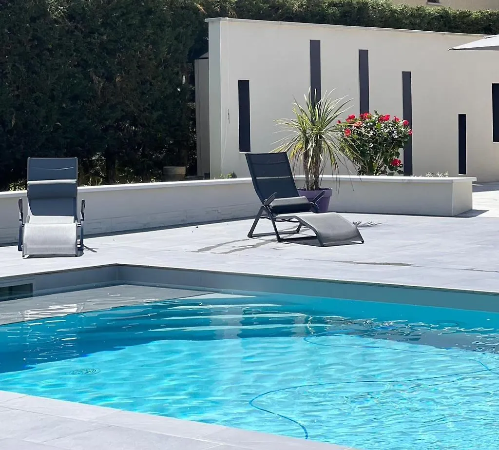 Le Spa De L Albizia Bed & Breakfast Cessieu